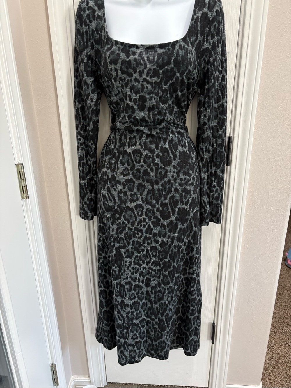 Nine West Black and Gray Leopard Print Long Sleeve Dress
